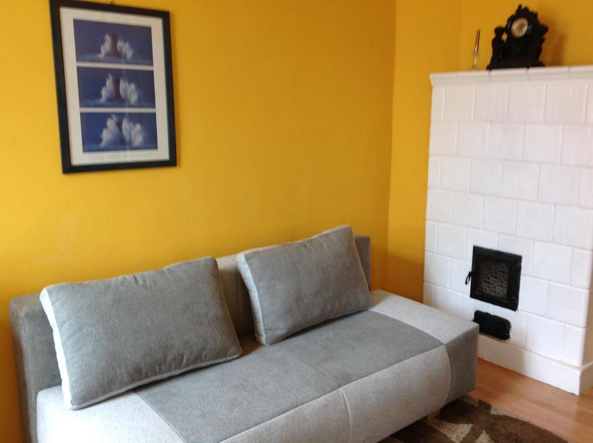 King Apartman Sarvar Exterior photo
